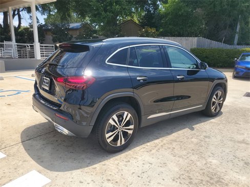 Used 2024 Mercedes-Benz GLA 250 image 9