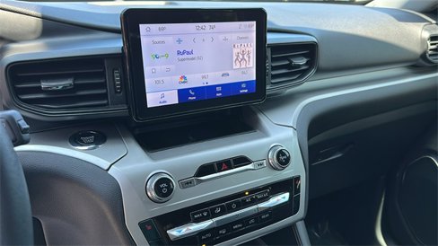 Certified 2022 Ford Explorer XLT image 29
