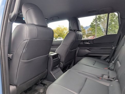 Used 2024 Toyota Land Cruiser image 30