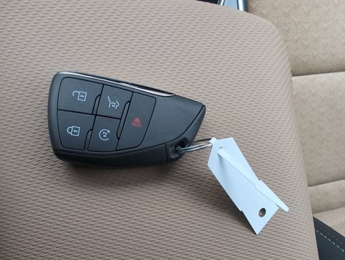 New 2026 Chevrolet Equinox ACTIV w/ Convenience Package III image 32