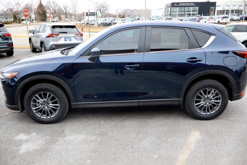 Used 2021 MAZDA CX-5 Touring image 5