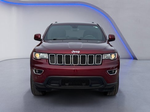 Used 2019 Jeep Grand Cherokee Laredo w/ Laredo X Package image 3
