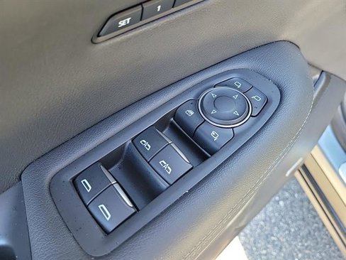 Certified 2024 Cadillac XT6 Premium Luxury image 22