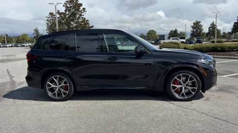 New 2026 BMW X5 xDrive50e image 9