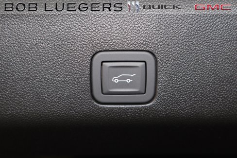 New 2026 GMC Yukon Elevation image 23