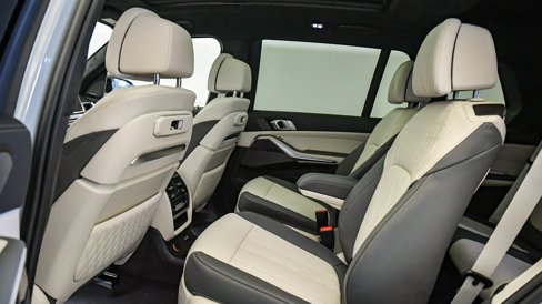 New 2026 BMW X7 M60i image 27