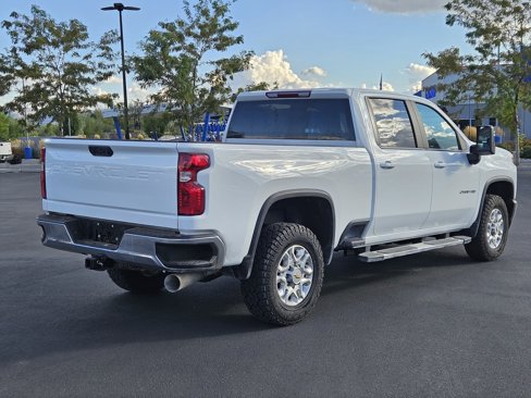 Used 2023 Chevrolet Silverado 2500 LT w/ Convenience Package image 7