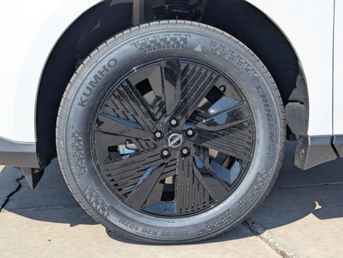New 2025 Nissan Murano SV image 9