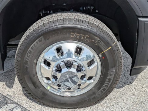New 2026 GMC Sierra 3500 Denali Ultimate image 11