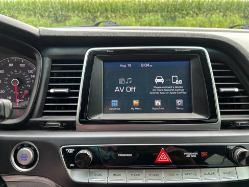 Used 2018 Hyundai Sonata Sport w/ Tech Package 05 image 15
