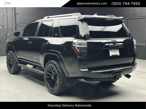 Used 2023 Toyota 4Runner SR5 Premium image 5