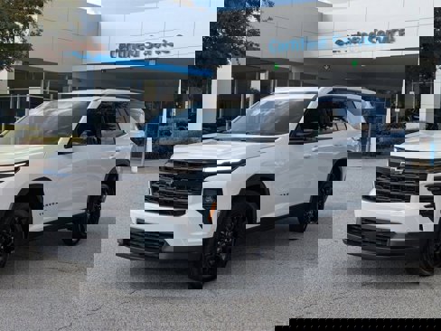 New 2026 Chevrolet Traverse LT w/ Enhanced Driving Package image 5