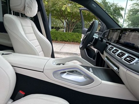 New 2026 Mercedes-Benz GLS 450 4MATIC image 39