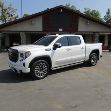 Used 2023 GMC Sierra 1500 Denali Ultimate image 2