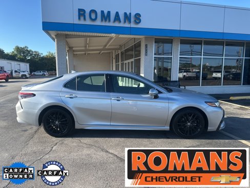 Used 2024 Toyota Camry XSE image 2