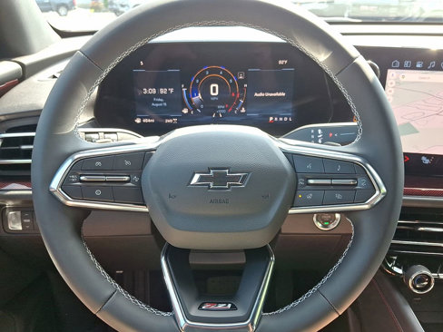 New 2026 Chevrolet Traverse Z71 w/ Driver Confidence Package image 17