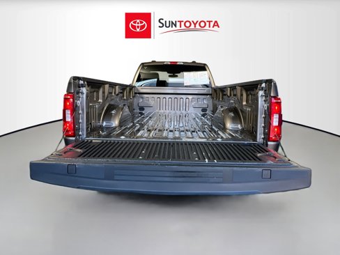 Used 2022 Ford F150 XLT w/ Trailer Tow Package image 31