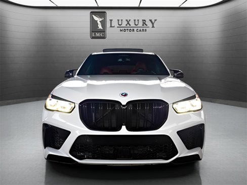 Used 2023 BMW X5 M Competition w/ Competition Package image 2