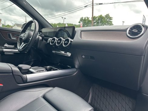 Used 2022 Mercedes-Benz GLA 250 4MATIC image 21
