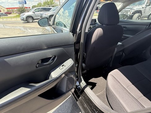 Used 2024 Nissan Sentra S image 18
