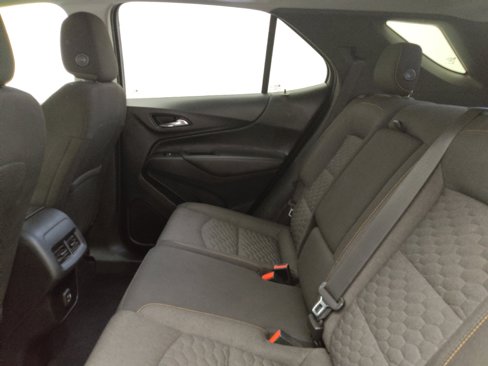Used 2019 Chevrolet Equinox LT image 18