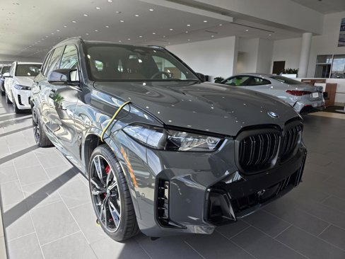 New 2026 BMW X5 M60i w/ Executive Package image 24