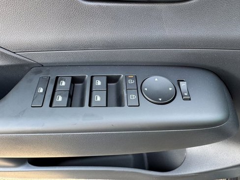 New 2025 Hyundai Kona SEL image 16