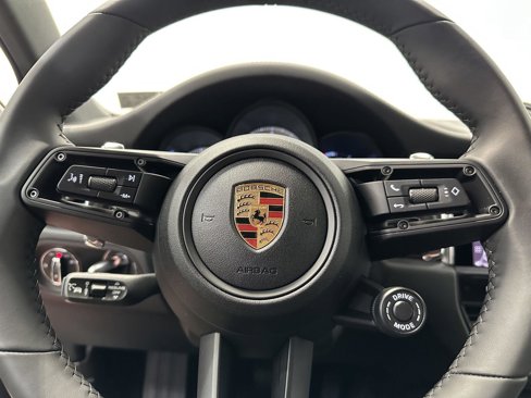 New 2025 Porsche Macan Turbo image 25