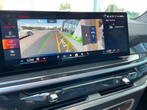 New 2026 BMW X7 M60i image 19