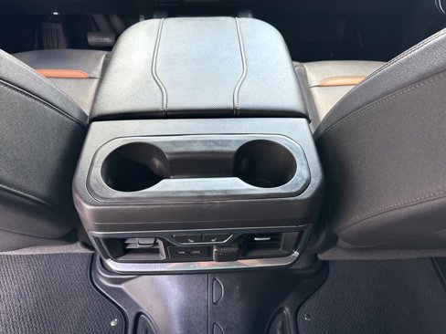 Used 2023 GMC Sierra 2500 AT4 image 26
