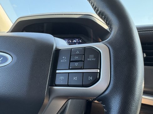 Used 2024 Ford Expedition Max XLT image 46
