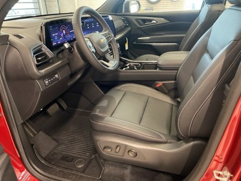 New 2026 Chevrolet Traverse LT w/ Sun and Wheel Package image 25