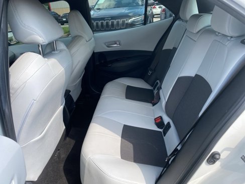Used 2019 Toyota Corolla XSE image 18