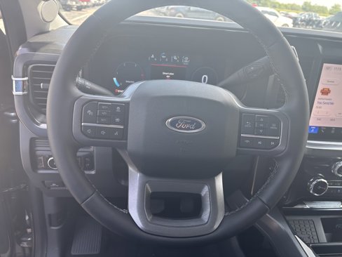 New 2025 Ford F350 Lariat image 8