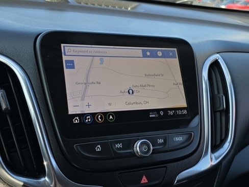 Used 2020 Chevrolet Equinox LT image 2