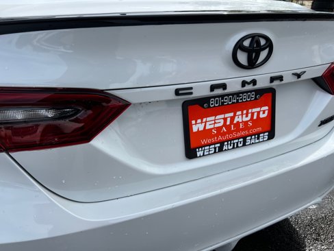 Used 2023 Toyota Camry XSE image 29