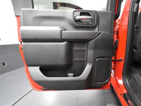 Used 2024 Chevrolet Silverado 2500 Custom w/ Z71 Off-Road Package image 34