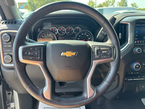 Used 2022 Chevrolet Silverado 1500 LT image 15