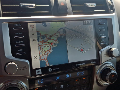 Used 2022 Toyota 4Runner Limited image 17