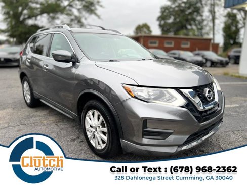 Used 2017 Nissan Rogue SV image 3