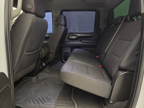 Used 2024 Chevrolet Silverado 2500 LT image 41