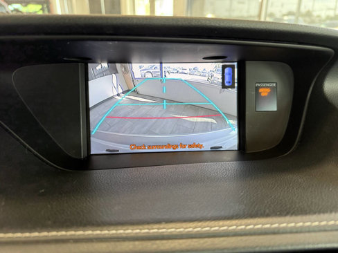 Used 2014 Lexus ES 300h image 28