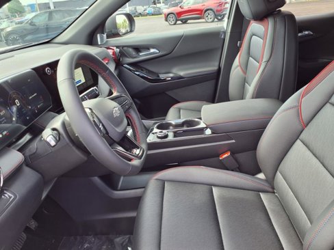 New 2026 Chevrolet Equinox RS w/ LPO, Floor Liner Package image 13