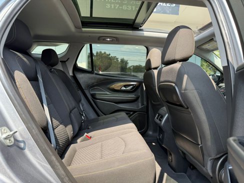 Used 2021 GMC Terrain SLE image 18