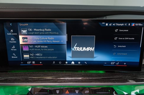 Used 2024 BMW i7 xDrive60 image 19