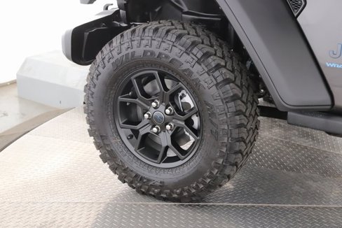 Used 2025 Jeep Wrangler Unlimited Sport S 4xe image 13