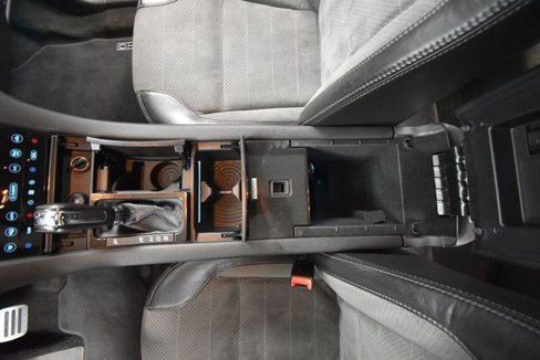 Used 2016 Ford Taurus SHO w/ Equipment Group 401A image 31