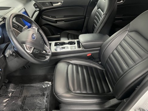 Used 2024 Ford Edge SEL image 23