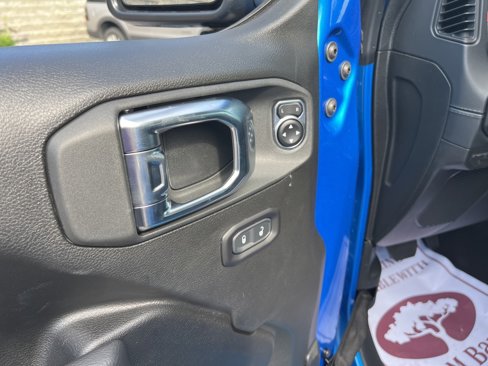 New 2025 Jeep Wrangler Unlimited Rubicon image 19