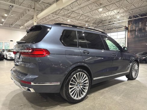 Used 2020 BMW X7 xDrive40i w/ Premium Package image 3
